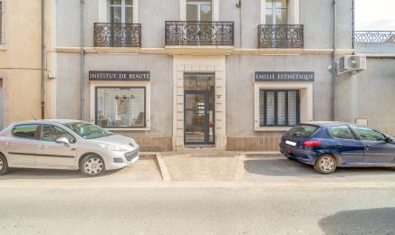 Emilie Esthetique  : Manucure à Cessenon-sur-Orb