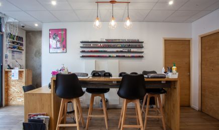 Barber & Beauty Bar : Manucure à Gennevilliers