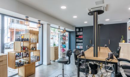  L’Art est là : Coiffeur à Saint-Lô