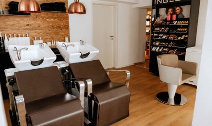 Friseur KOPFSACHE I Simone Müller: Kosmetikstudio in Altötting
