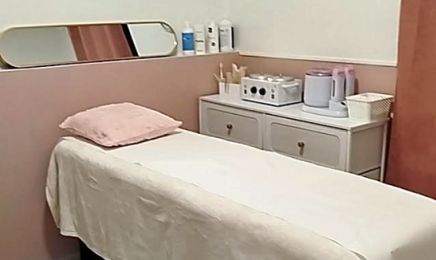 Akila Beauté 8 : Institut de beauté à Sens