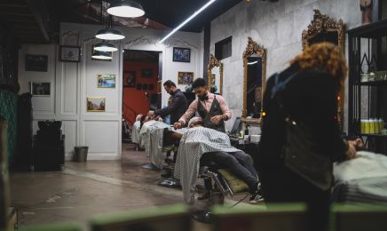 LES HOMMES ONT LA CLASSE - Pau : Barbier à Pau