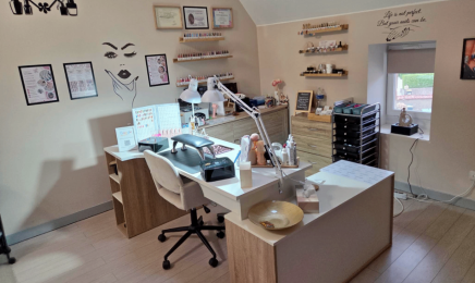 Gloss Nails & Design  : Coiffeur à Varennes-le-Grand