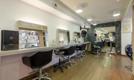Claudine A : Coiffeur à Hirsingue