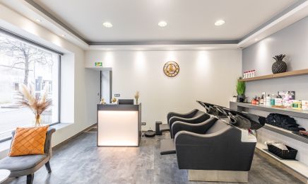 M’ Hairstylist : Coiffeur à Oyonnax