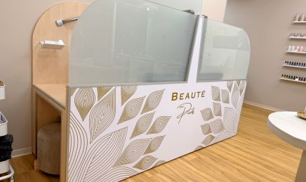 My Color Bar à Ongles & Institut La Couronne  : Coiffeur à La Couronne