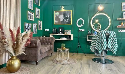 Elina Selin - Barber ( C127 )  : Coiffeur à Lyon