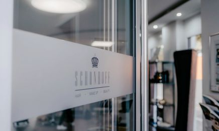 Schönhoff Hair * Make Up * Beauty: Friseur in Neuried