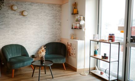 Mom En Privilège : Manucure à La Roche-sur-Yon