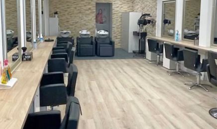 Fréquence Beauté Coiffure Conflans-Sainte-Honorine : Coiffeur à Conflans-Sainte-Honorine