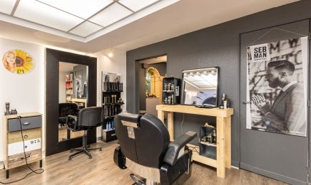Alémona : Coiffeur à Trévoux