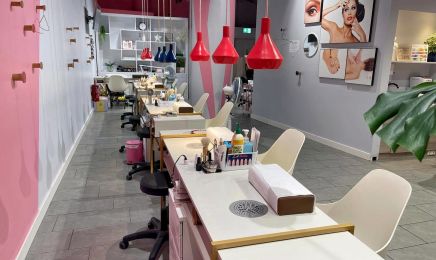 L.A. Nails - Frankfurt am Main: Kosmetikstudio in Frankfurt am Main