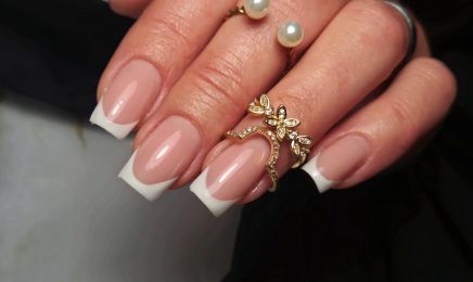 Séverine T styliste ongulaire : Manucure à Sainte-Livrade-sur-Lot