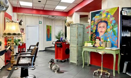Hair By Hair: Kosmetikstudio in Waltrop
