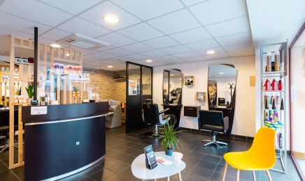 Pause Coiffée : Coiffeur à La Chapelle-des-Marais
