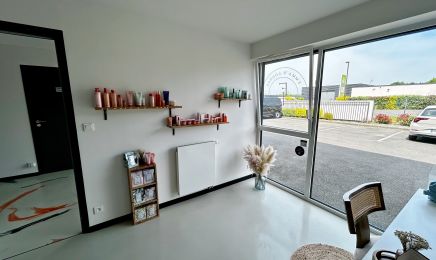 Emma's Lounge : Manucure à Noyal