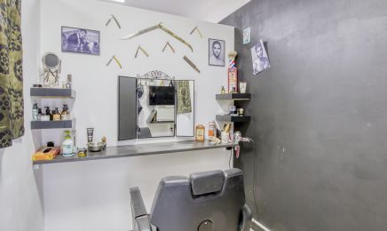 Linda et Yvan coiffeur barbier  : Coiffeur à Bandol