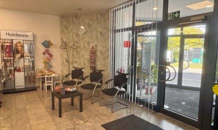 Salon Phönix Friseur & Kosmetik: Friseur in Braunsbedra