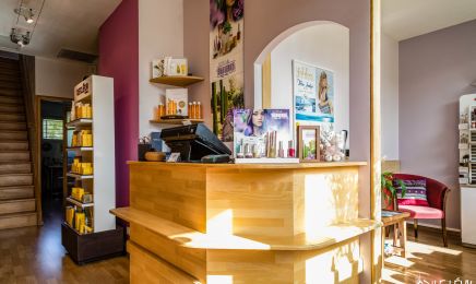 Elixir beaute : Manucure à Sallenôves