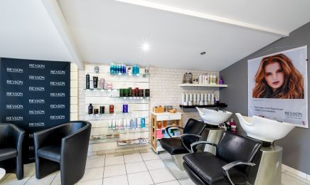L’oni coif : Coiffeur à Prignac-et-Marcamps