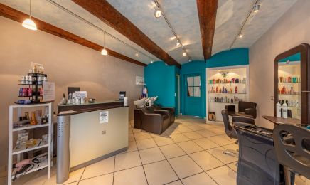 Les ciseaux d'Aurelie : Coiffeur à Quincié-en-Beaujolais