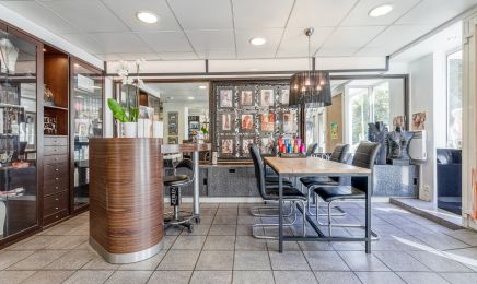 Rozanne Van Aalst : Coiffeur à Saint-Raphaël