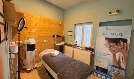 Feel Evasion – Massages & Facialiste  : Institut de beauté à Chelles