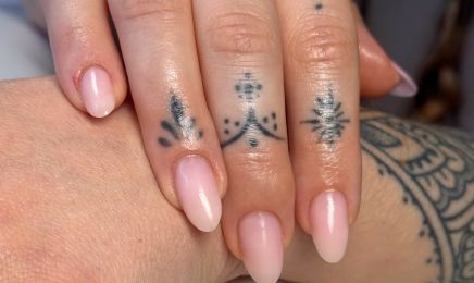 L’Épure - Ongles et Cils - Beauté Privée : Coiffeur à Toulouse