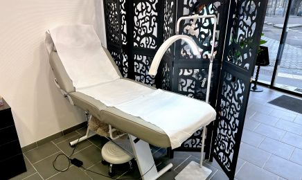 Les Ongles de Vic : Manucure à Reims