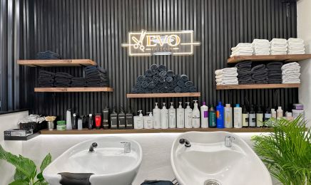Evo Friseur : Kosmetikstudio in Langenau