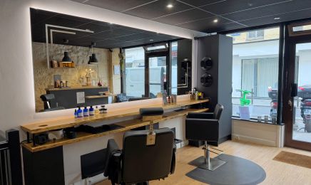 Le Salon d'Hélo : Coiffeur à Paris