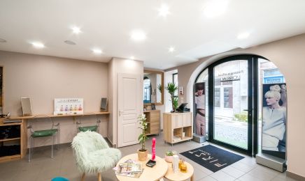 First by Laurence : Coiffeur à Angoulême