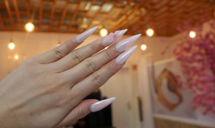 Diamond Nails & Beauty am Hauptbahnhof : Kosmetikstudio in München