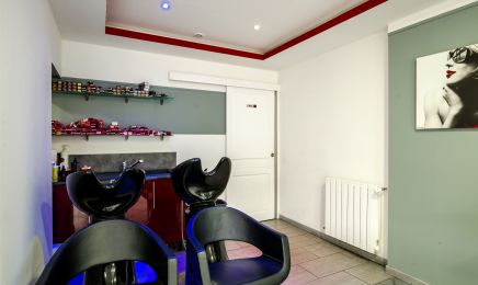 Revolution Hair : Coiffeur à Roncq
