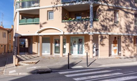 Unique Wellness - Centre d'Amincissement, Tonification et Anti-Âge : Institut de beauté à Orange