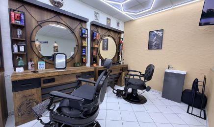 COIFFEUR BARBER SHOP 89 / À Côté SOS Médecin  : Barbier à Auxerre