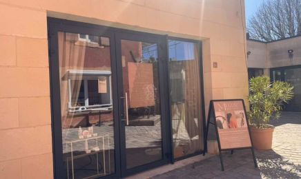 M Hair Head spa Hair style  : Coiffeur à Roussillon