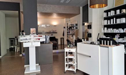 Friseuratelier Nicole Körbel: Friseur in Glauchau