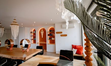 Jakuta Kamberi : Coiffeur à La Milesse