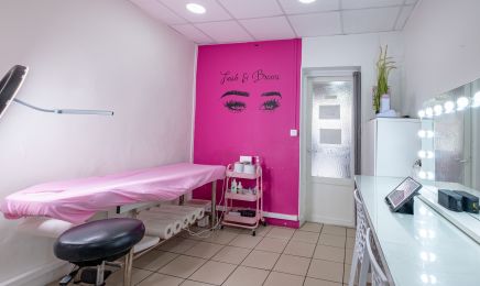 Nawel Esthetique : Institut de beauté à Saint-Fons