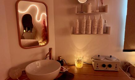 Chez Chloé - institut de beauté : Manucure à Bray-Dunes