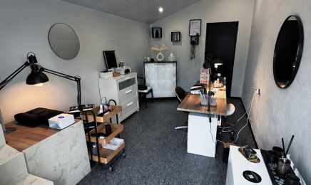 Luxury beauty : Manucure à Lanton
