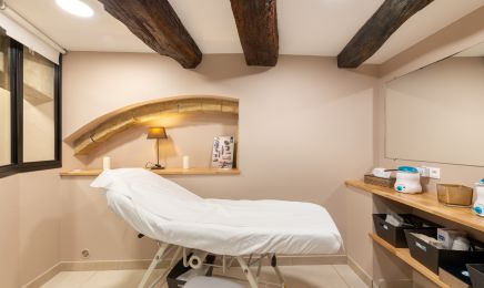 Les ciseaux d'Amandine - Grignan  : Institut de beauté à Grignan