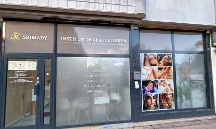 Srimady Institut de Beauté Indien : Manucure à Viry-Châtillon