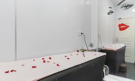 Sabina Beauté Indienne  : Institut de beauté à Paray-Vieille-Poste
