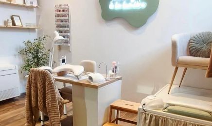 De l'ongle à la lumière : Manucure à Gap