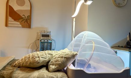 Maison KÉMI | HeadSpa - Maison d’expertise capillaire et de beauté Cheveux texturés : Manucure à Angers