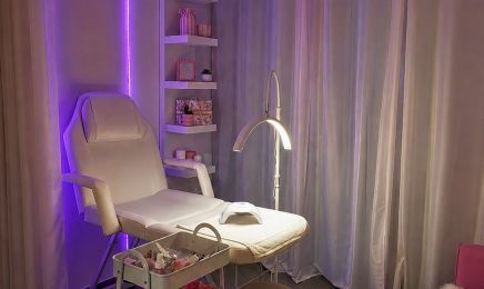    Bloomy Nail Studio : Institut de beauté à Villette-d'Anthon