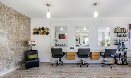 Virginie Buc : Coiffeur à Saint-Julien-en-Born
