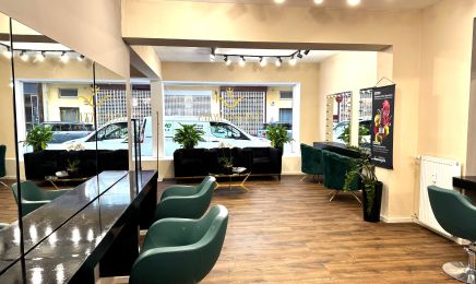 Velvet Crown: Kosmetikstudio in Wiesbaden